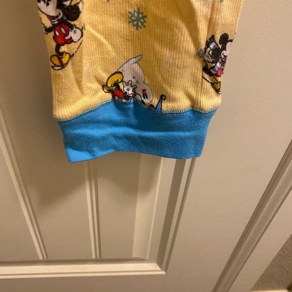 Disney Pajama Set Women L Mickey Mouse Snowman 2 Piece Lot Large Lg Yellow Blue - Picture 6 of 10